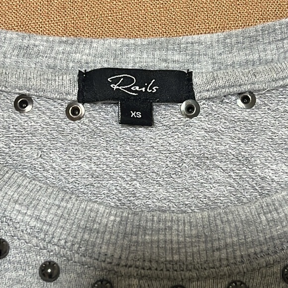 Rails XS gray sweater with gray beads - Picture 3 of 4